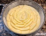 A picture of step 13 of Fluffy Cake with Apple, Yogurt, and Vanilla.