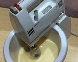 Foto langkah ke 1 dari resep Yogurt Cake.