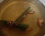 A picture of step 2 of Lemongrass tea.