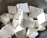 A picture of step 2 of Tofu in Black Bean Sauce.
