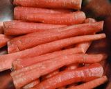 गाजर का हलवा (Gajar ka halwa recipe in hindi) रेसिपी चरण 1 फोटो