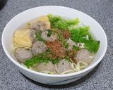 A picture of step 3 of Meatballs (Bakso).