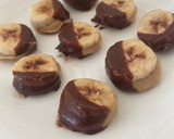 Foto del paso 4 de la receta: Bocaditos de plátano y crema de cacahuete
