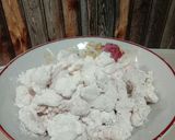 Foto langkah ke 3 dari resep Chicken ball with egg salt.