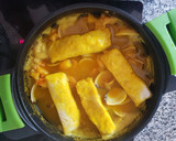 Foto del paso 3 de la receta: Lomos de merluza en salsa con gambas y almejas 8º