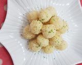 कोकोनट लड्डू (Coconut ladoo recipe in Hindi) रेसिपी चरण 2 फोटो