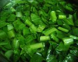Hình bước làm 1 của món Canh cải thìa nấu xương gà
