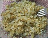 Foto del paso 1 de la receta: Pancitos de cebolla y fiambres
