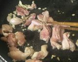 Hình bước làm 2 của món Ngồng tỏi xào