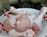 Foto langkah ke 1 dari resep Ayam kecap goreng mentega.