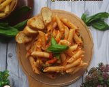 A picture of step 8 of Penne Arrabiata.