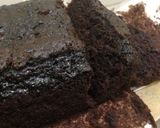 Foto langkah ke 8 dari resep Cake Coklat Irit (tanpa telur, susu & mixer).