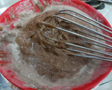 A picture of step 2 of Banana and dates chocolate cake.