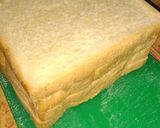 Foto langkah ke 4 dari resep Puding mangga lapis tawar santan.