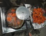 A picture of step 2 of Chilli chicken.