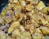 A picture of step 6 of Hariyali Chicken Gravy.