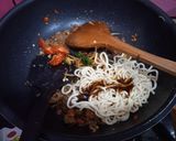 รูปขั้นตอนการทำที่ 3 ของ เนื้อวากิว,สปาเกตตี,ผัดขี้เมา,ไข่ดาว - คีโต