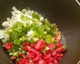 A picture of step 4 of Schezwan fried rice.