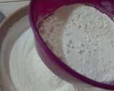 Foto langkah ke 4 dari resep 46. Red Velvet Gulung Putih Telur.