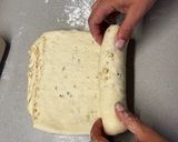 Foto del paso 9 de la receta: Rosca de chicharrones uruguaya, hecha en casa, amasada a mano