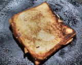 பிரட் சாண்ட்விச் (2 minutes bread sandwich recipe in tamil) ரெசிபி ஸ்டேப் 3 புகைப்படம்