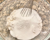 Foto del paso 5 de la receta: Pastel con crema y fresas en almíbar