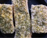 عکس مرحله 2 از دستور نان سیر فوری رستورانی