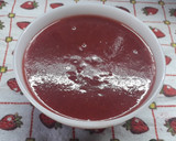 Foto del paso 3 de la receta: Salsa de frutilla