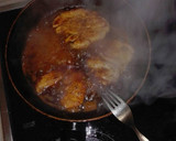 Foto del paso 2 de la receta: Pechuga de pollo a la plancha con vino blanco