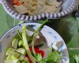 Foto langkah ke 1 dari resep Sayur bening oyong mix bihun.