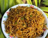 Foto langkah ke 4 dari resep Mie kecap.