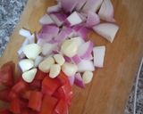 صورة لخطوة 2 من وصفة كسكس اوبربوشة الشعير تجي 🍅😋 تشهي