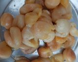 A picture of step 1 of Khubani ka Meetha.