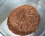 Une image de l'étape 1 de Riz rouge au citron et aneth.