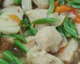 Foto langkah ke 7 dari resep Tumis Buncis Bakso.