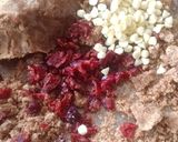 ક્રેનબેરી વ્હાઇટ ચોકો ચિપ્સ કુકીઝ (Cranberry White Choco Chips Cookies Recipe In Gujarati) રેસીપી સ્ટેપ1ફોટો