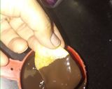 A picture of step 5 of Chocolate dipped potato chips.