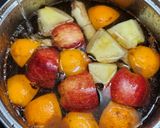 Foto del paso 2 de la receta: Té frutado (con la receta de Lucía)
