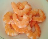 Foto del paso 2 de la receta Buñuelos de langostinos con bacalao