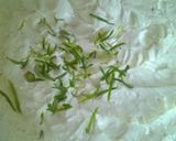 Une image de l'étape 2 de Verrine d'asperges vertes, chantilly au citron vert.
