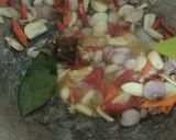 Foto langkah ke 3 dari resep Tumis Cumi Asin Kacang Panjang.