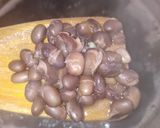 Foto del paso 1 de la receta: Porotos negros con arroz graneado