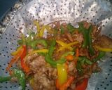 A picture of step 3 of Szechuan pork.