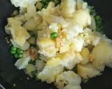 A picture of step 5 of Pinwheel Samosa Roll.