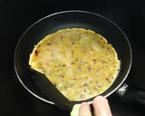 Foto del paso 4 de la receta: Omelette de puerro y queso
