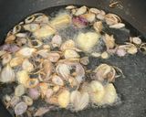 Foto langkah ke 1 dari resep Minyak Ayam.