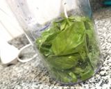 Foto del paso 1 de la receta: Pesto de albahaca 🌿