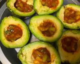 A picture of step 3 of Avocado cheeslet.