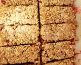 A picture of step 7 of Strawberry Cereal Bars so nice 😁.