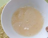 A picture of step 4 of Chicken pies.